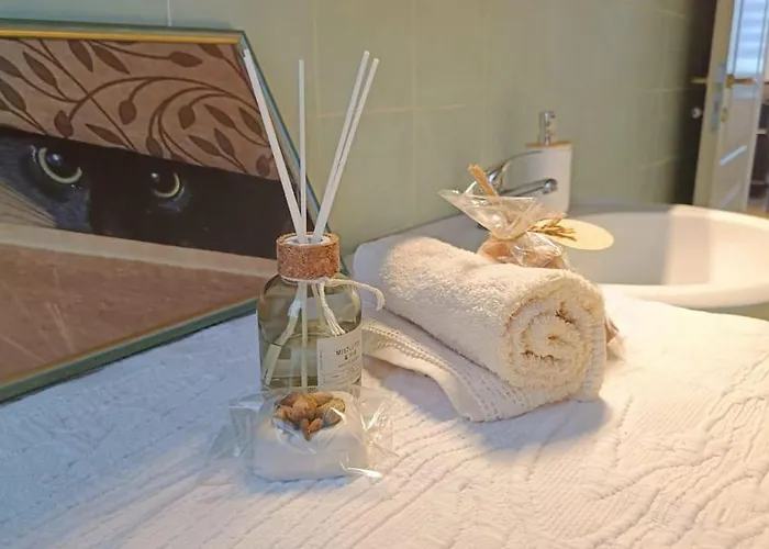 A Casa Di Lello * Castelnuovo Belbo